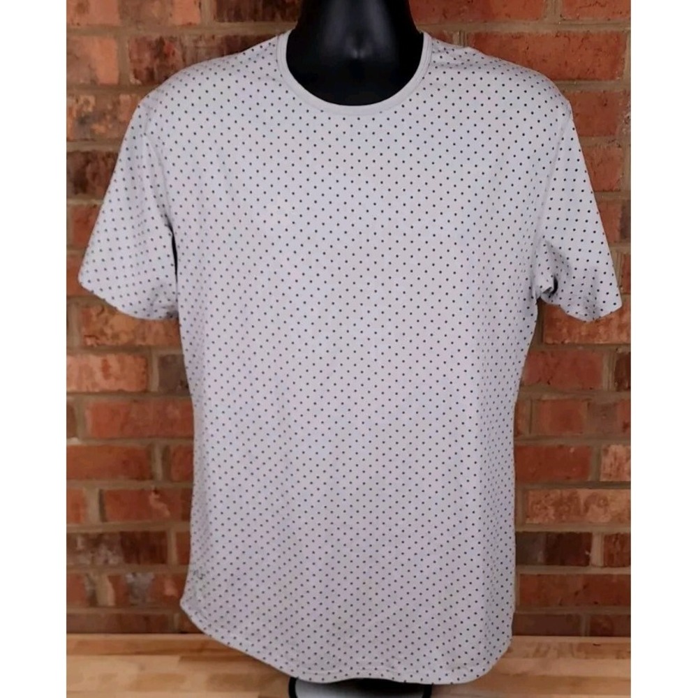 BYLT Lux Mens Large Gray Black Dots Drop Cut Tshirt‎